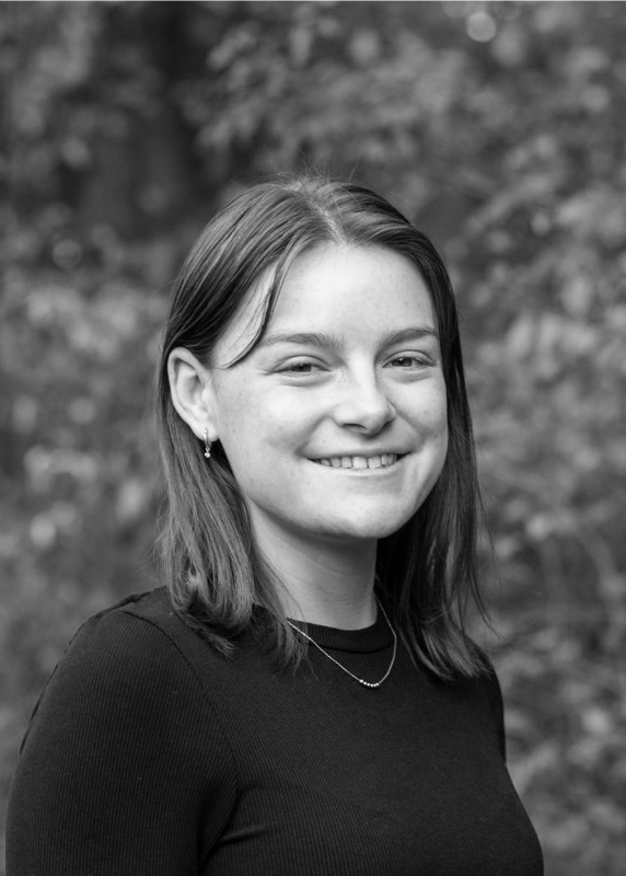  Renée Fabienne Remsberg